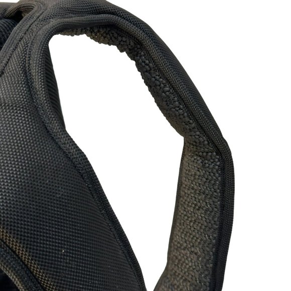 (10-229) Quantaray Pro Camera Backpack - Picture 15 of 16